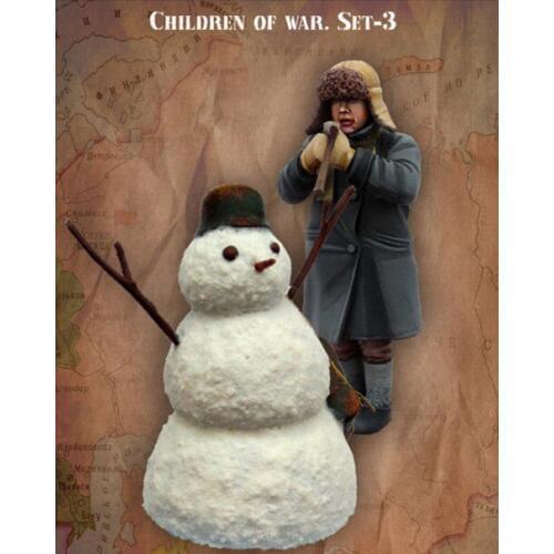 1/35 scale WW2 Kids and Snowman miniatures WWII Resin Model Kit figure Free Shipping