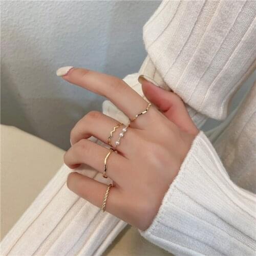 5 Pcs/set Fashion Punk Minimalist Midi Round Twist Ring Set for Women Bohemia Vintage Metal Knuckle Finger Rings Jewelry Gift