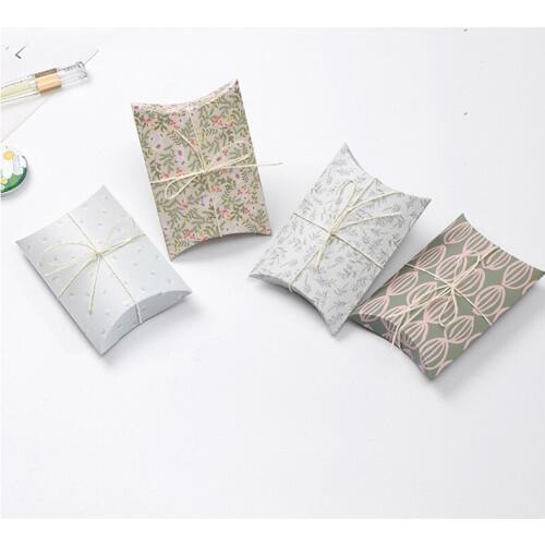 Gift Box Hot Sell Paper Pillow Stock Packing Birthday Present Paper Box Leaf Tree Pattern Fashion Fresh Style Gift Box