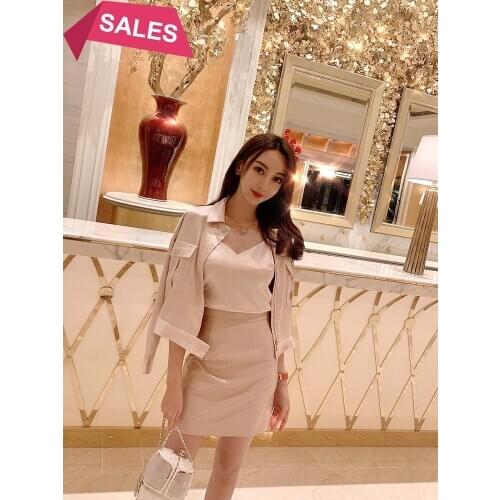 Pink short lapel jacket pearl sling soft early autumn net red womens suit