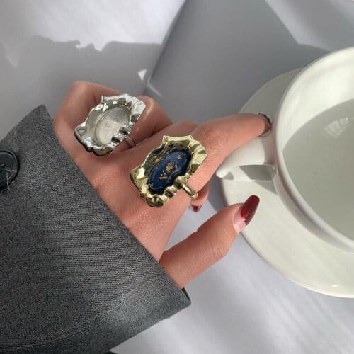 2021 Korean Exaggerated Ring Retro Design Metal Multicolor Petal Color Stone Resin Geometric Finger Ring For Women Trend Jewelry