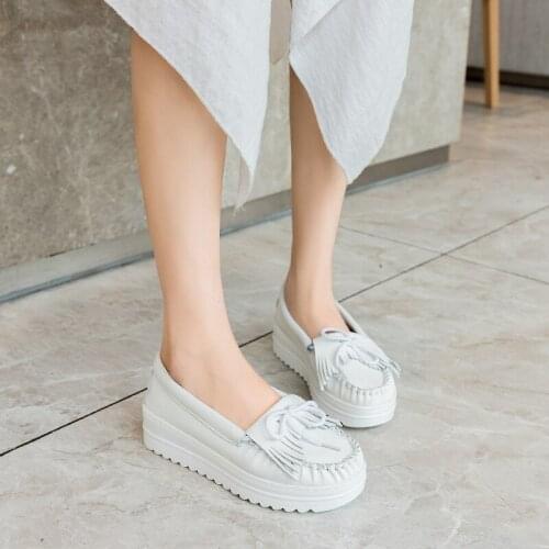2021 spring new nurse shoes leather womens shoes Korean casual pure color increased tassel platform shoes white shoes