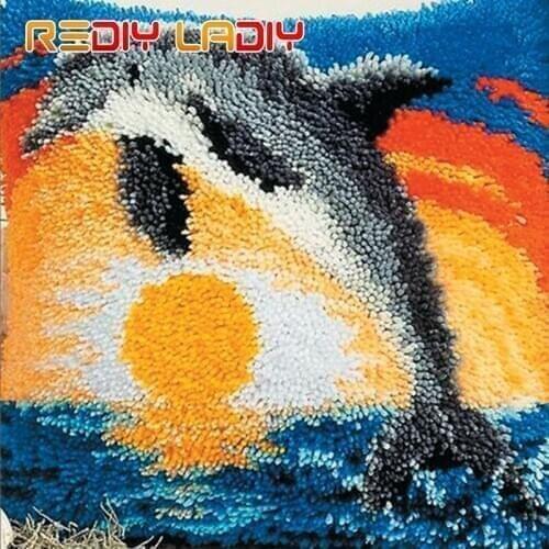 Latch Hook Kit Dolphin Sunset Cushion Cover Pre-Printed Canvas DIY Yarn Crochet Crafts Pillow Case Size 43x43cm Sofa Bed Pillows