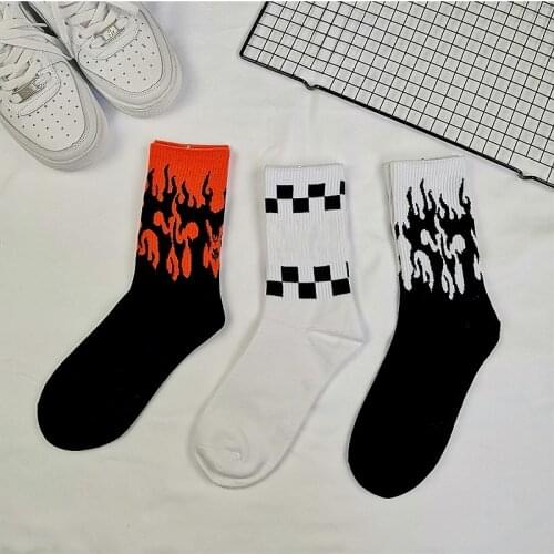 1 Pair New Fashion Street Hip Hop Socks Harajuku Street Hip Hop Socks Unisex Fun MenS Socks Happy Skateboard Flame Ladies Socks