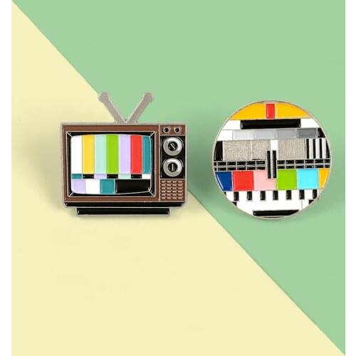 No Signal Enamel Pin Custom Old-school TV Screen Brooches for Shirt Lapel Bag Creative Badge Funny Jewelry Gift Kids Friends