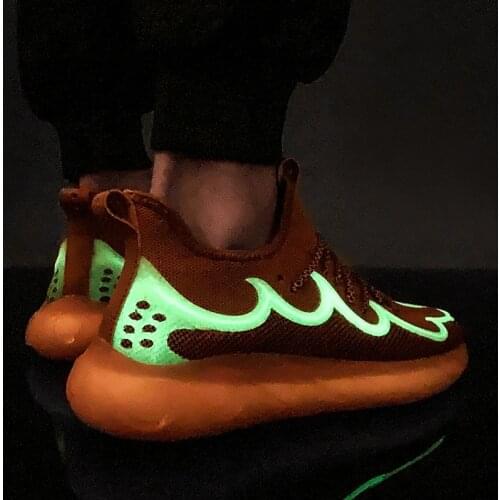 Running Shoes SENTA China