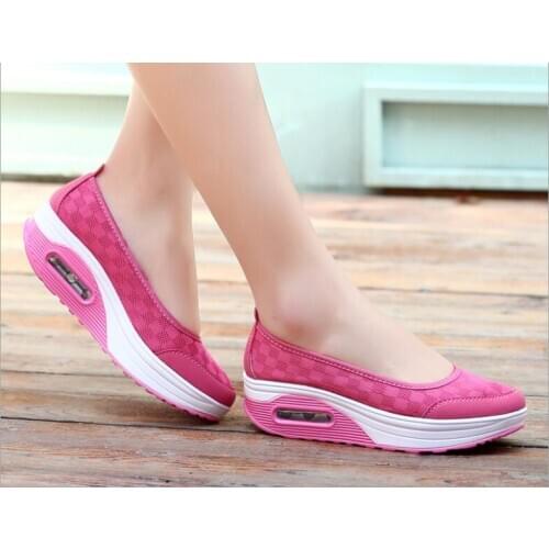 New Fashion Women Shoes Woman Platform Shoes Female Flats Comfortable Bling Causal Shoes Loafer Slip on Ladies Shoes Large size