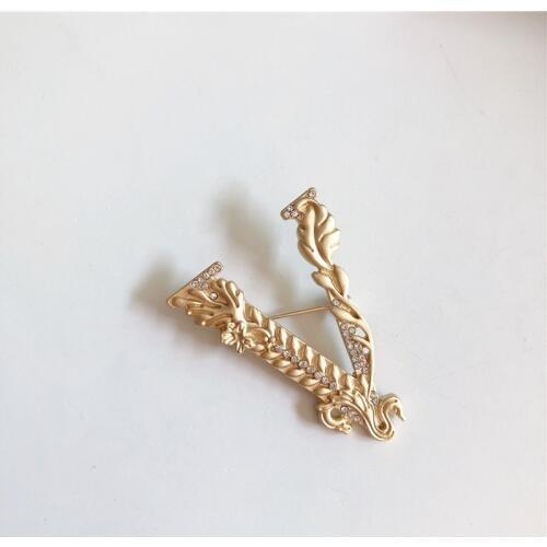 2019 NEW Simple Design Boutique Golden Metal Rhinestone Phoenix Brooch Half Human Portrait Brooch for Women Party Jewelry