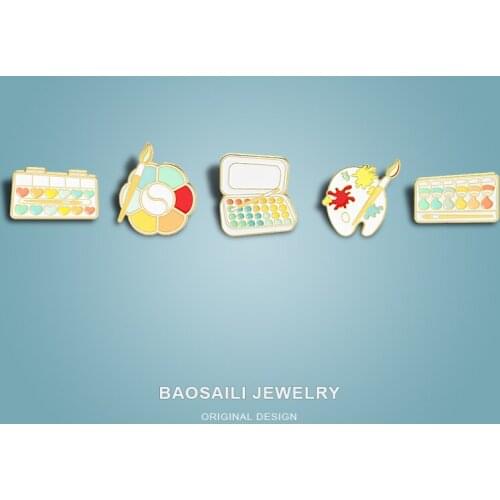 New Color Pigment Brooch, Creative Heart-Shaped Eyeshadow Tray Alloy Paint Brooch Badge Pins Metal For Backpack