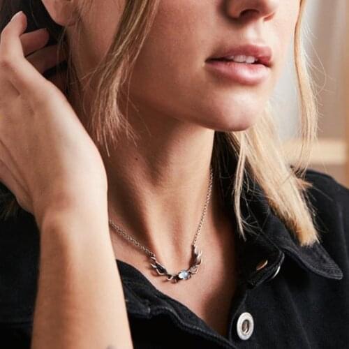 Women Christmas Deer Reindeer Elk Pendant Necklace Stag Horn Antler Necklace Girls Clavicle Chain