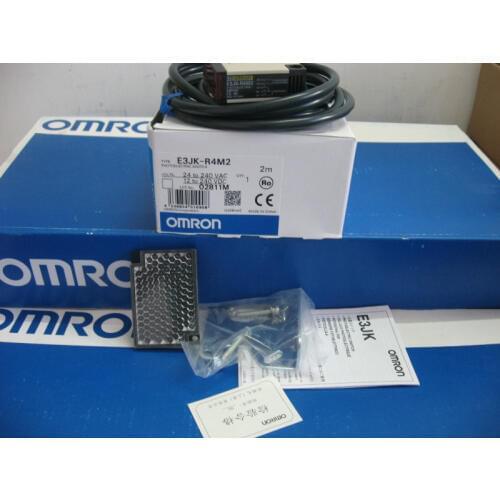 [ZOB] Supply of new original OMRON Omron photoelectric switch E3JK-R4M2 2M E3JK-RR12-C --2PCS/LOT
