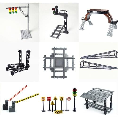 City Train Tracks mini signs signal lamps Model trein Track Rail Road traffic lights Rails Building Block City Train Station