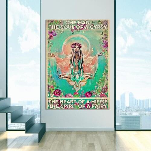 Hippie girl Tournesol She owns the soul of the gypsy canvas. The core of the hippie canvas, hippie posters, home life, wall art