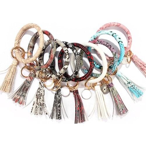Snake Pattern PU Leather O Bracelet Bangle Tassel Keyring Circle Wristlet Key Chain Keyholder For Women Girls Jewelry