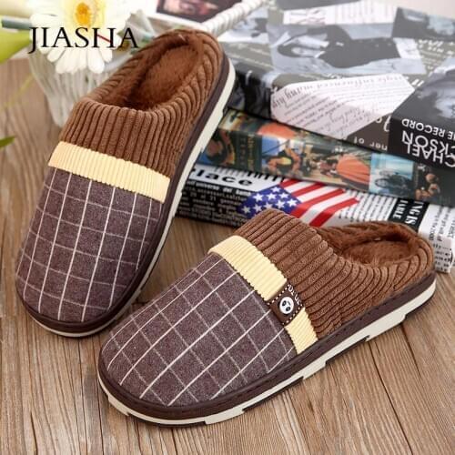 Soft Rubber Men Slippers 2021 Warm Plush Non-slip Comfortable Home Slippers Male Sole Gingham Slides Men Casual Shoes