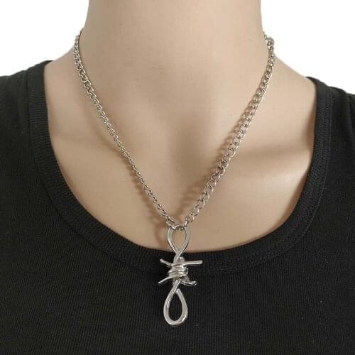 2019 New Handmade Men Women Unisex Chain Thorns Spur Necklace Choker Metal Collar