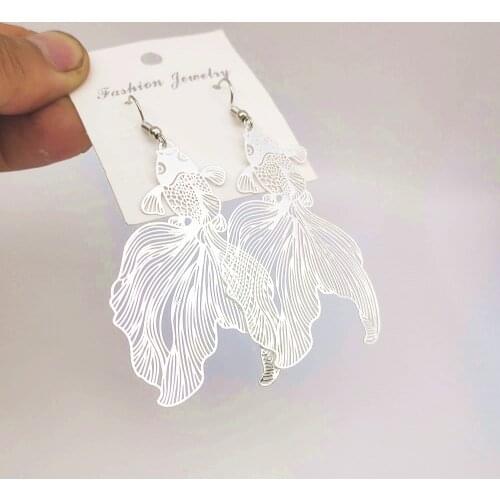 Fashion Koi Earrings Exaggerated Hollow Metallic Pendant Goldfish Earrings Geometric Earrings for Women Jewelry Fish Earrings