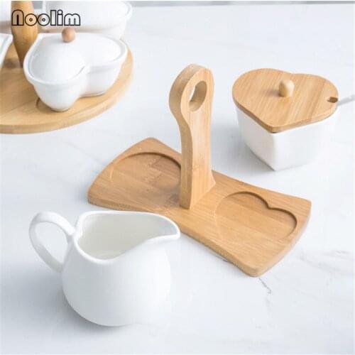 European Ceramic Milk Jug Pourer Pitcher Coffee Creamer Mug White Porcelain Heart Shaped Sugar Bottle with Bamboo Tray and Lid