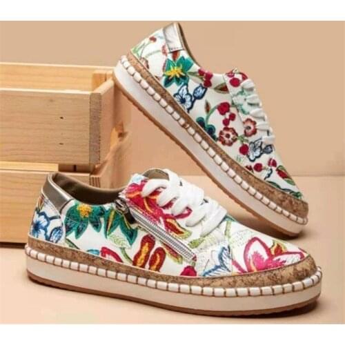 Womens Fashion Flowers Embroidery casual Shoes Spring Autumn Soft comfortable female white platform Sneakers Tenis Feminino