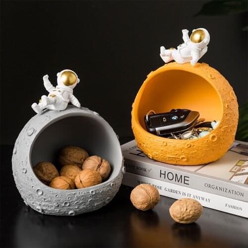 Astronaut Round Home Storage Candy Storage Jar Storage Box Nordic Home Decor Living Room Table Resin Decoration Crafts Gifts