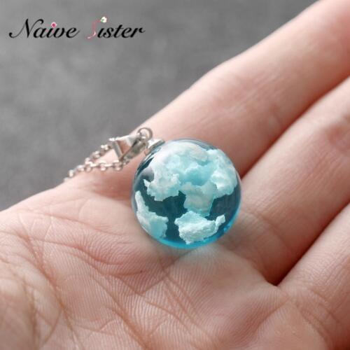 New Fashion Round Ball Pendant Necklaces for Women Blue Sky and White Cloud Short Jewelry Girls Love Gift Link Chain Jewellery