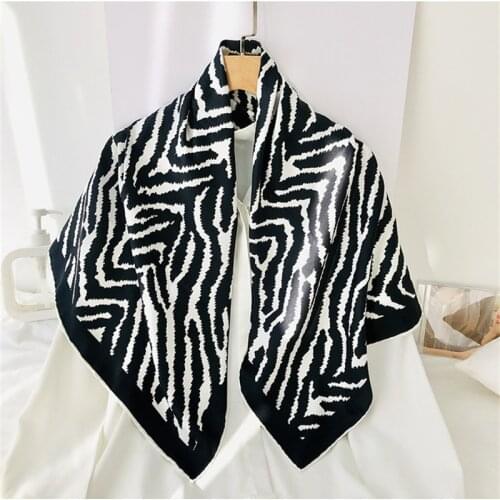 90cm Manual Hand Roll Twill Silk Scarf Women Zebra Print Curled Square Scarves Echarpes Foulards Femme Wrap Bandana Hijab