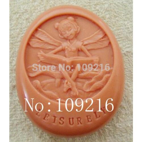 Wholesale!!!1pcs Reading Girl (ZX806) Silicone Handmade Soap Mold Crafts DIY Mould