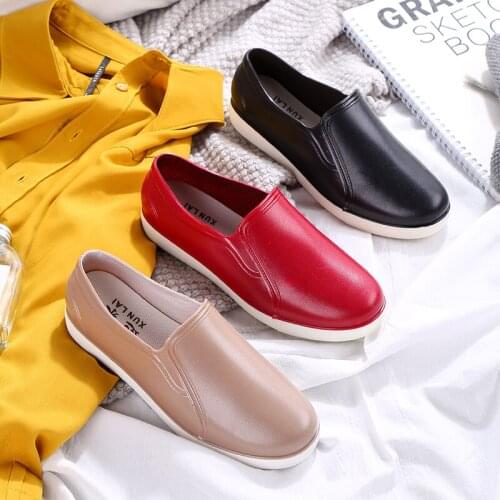 Womens Short Spring and Autumn Rain Boots Low-Cut Waterproof Shoes Non-Slip Kitchen Rubber Shoes Stylish Rain Rubber Boots