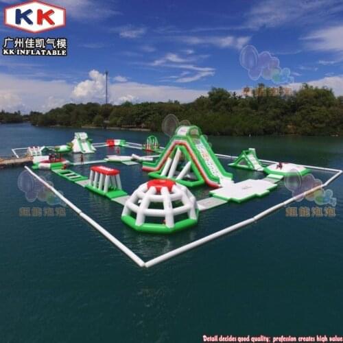 Entertainment Aqua Giant Inflatable Water Park Obstacle Course Large Water Inflatables