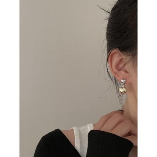 2021 Retro Old Ways Size Of New Fund Heart Of Double Color Girl Sweet Earring INS Cold Wind Fashion Earring