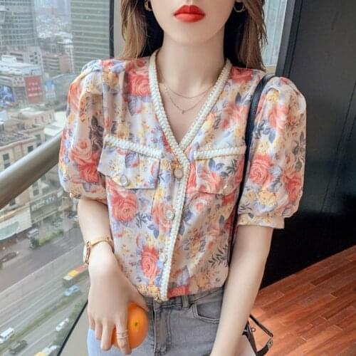 2021 New Summer High-end V-neck Bubble Sleeve Floral Sweet High-end Shirt Fashion Top Chiffon Blouse