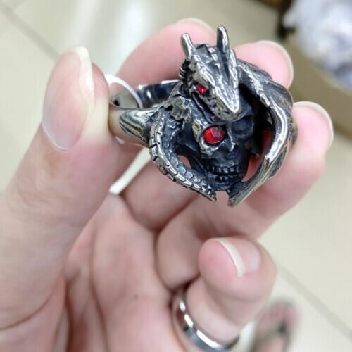 New Retro Gothic Punk Male Ring Stainless Steel Domineering Wing Dragon Hip-Hop Ring Male Motorcycle Gift Jewelry Skull rings