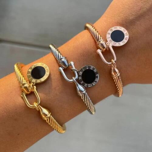 Steel Wire Rope Horseshoe Buckle Bracelet Titanium Cable Elastic Twisted Wire Hook Bangle Roman Number Bague