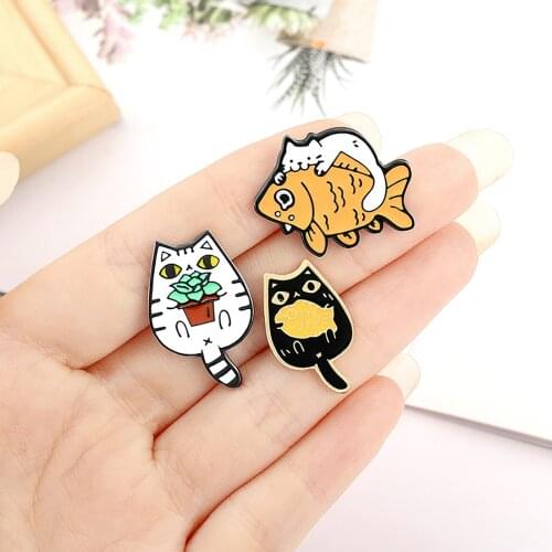 1 Piece Enamel Cat Pin Brooches Fish Black Animal Brooch For Shirt Lapel Bag Childhood Badge Cartoon Jewelry Gift For Kid Friend