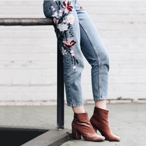 Zoom Zhou Women's Jeans With Embroidery