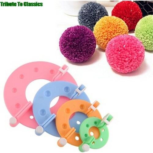 8Pcs/Set DIY Needle Crafts PomPom Maker Knitting Loom Kit Fluff Ball Weave Tools Portable 4 Size Plastic Kinitting Accessories