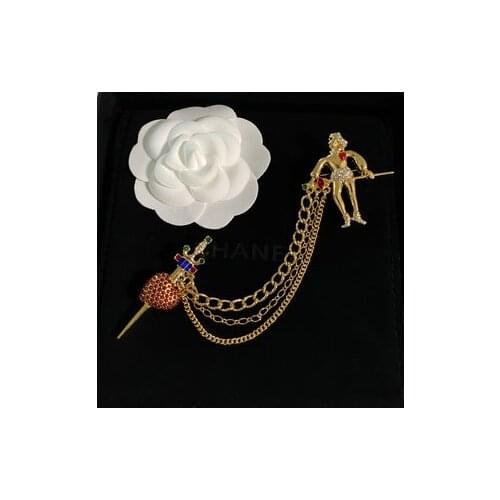 European and American vintage series Medieval style Knight and sword tassel brooch