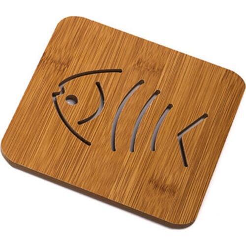1pcs Wooden Cartoon Coaster Insulation Pad Bowl Mat Kitchen Supplies Creative Home Living Supplies Table Mat Drink Coasters