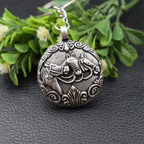 12pcs Unique three horse keychain Animal Pattern DIY Accessories For Women Men Fashion Jewelry