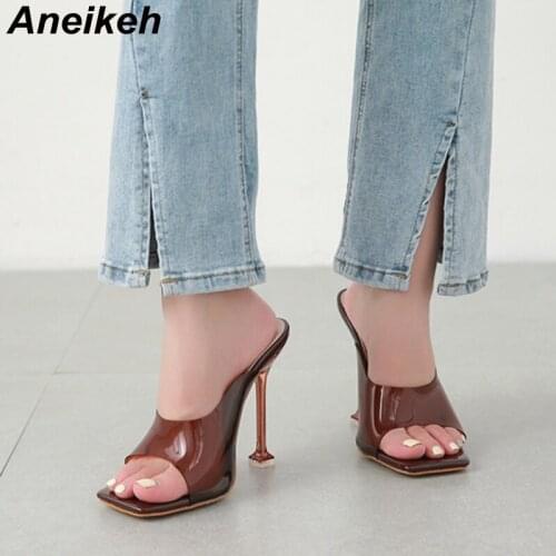 Aneikeh 2021 New Jelly Shoes PVC Summer Womens Slippers Thick High Hollow Sand Mule Transparent Fashion Simple / Generous party