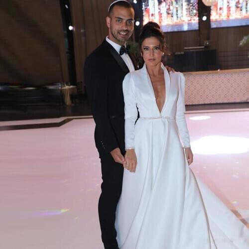Graceful Deep V Neck Arabic abaya kaftan Evening Dresses Full Sleeve Rhinestone Sashes Satin Special Occasion Dress Sweep Train