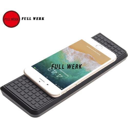 1 pc Car Wireless Phone Charger Customized for BMW 3 4 Series 16-19 Fast Charging Holder Plate Car Styling Interior Accessories