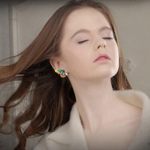 Butterfly Wings Earrings Female Rhinestone Wild Personality Metal Earrings