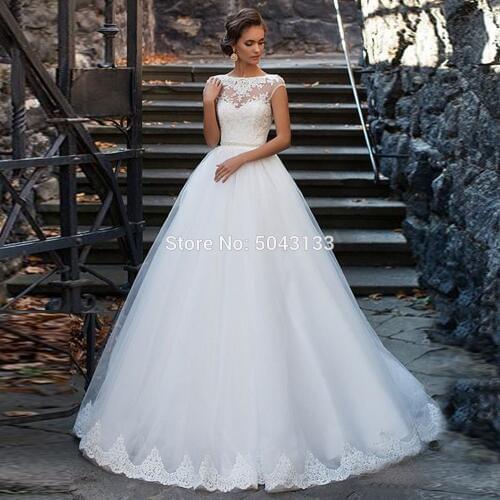 Ball Gown Tulle Wedding Dresses Lace Appliques Scoop Neck Cap Sleeve Formal Wedding Gowns with Beaded Sash Backless
