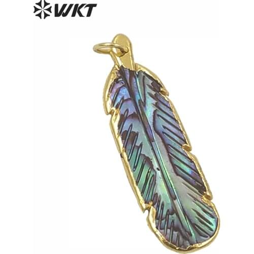 WT-P662 Unique New Feather Pendants for Wholesale Natural abalone feather pendant with gold trim Gold Feather pendants