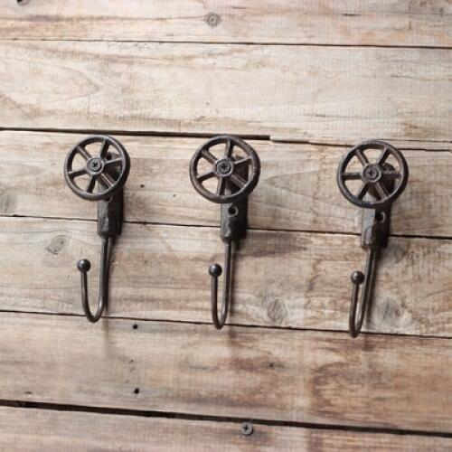 2pcs / lot height 13.5CM Industrial loft Retro style cast iron wall hook decorative hooks for clothes