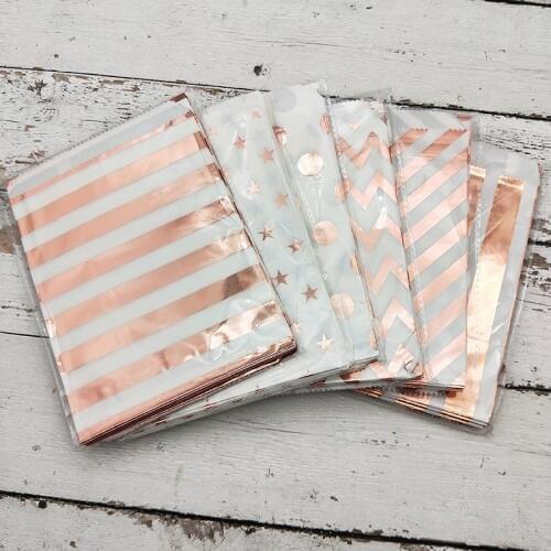 25pcs Striped Star Dot Hot Stamping Wedding Candy Paper Bag Party Gift Bags Wedding Party Favor Cookies Cupcake Bags