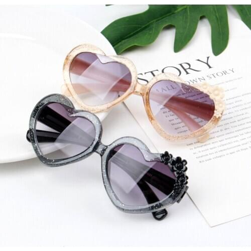 Vintage Girls Love Heart Sunglasses Kids Fashion Cute Baby Oversized Sun Glasses for Infant Sunflowers Toddler Gafas Oculos 2020