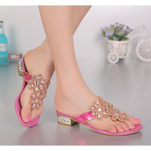 Women slippers flats summer shoes women 2017 summer style rhinestone Thick with flip flops women shoes plus size