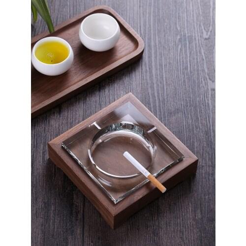 Wooden and crystal ashtray large Chinese glass living room trend home desk ashtray creative retro mens gift desktop decoration